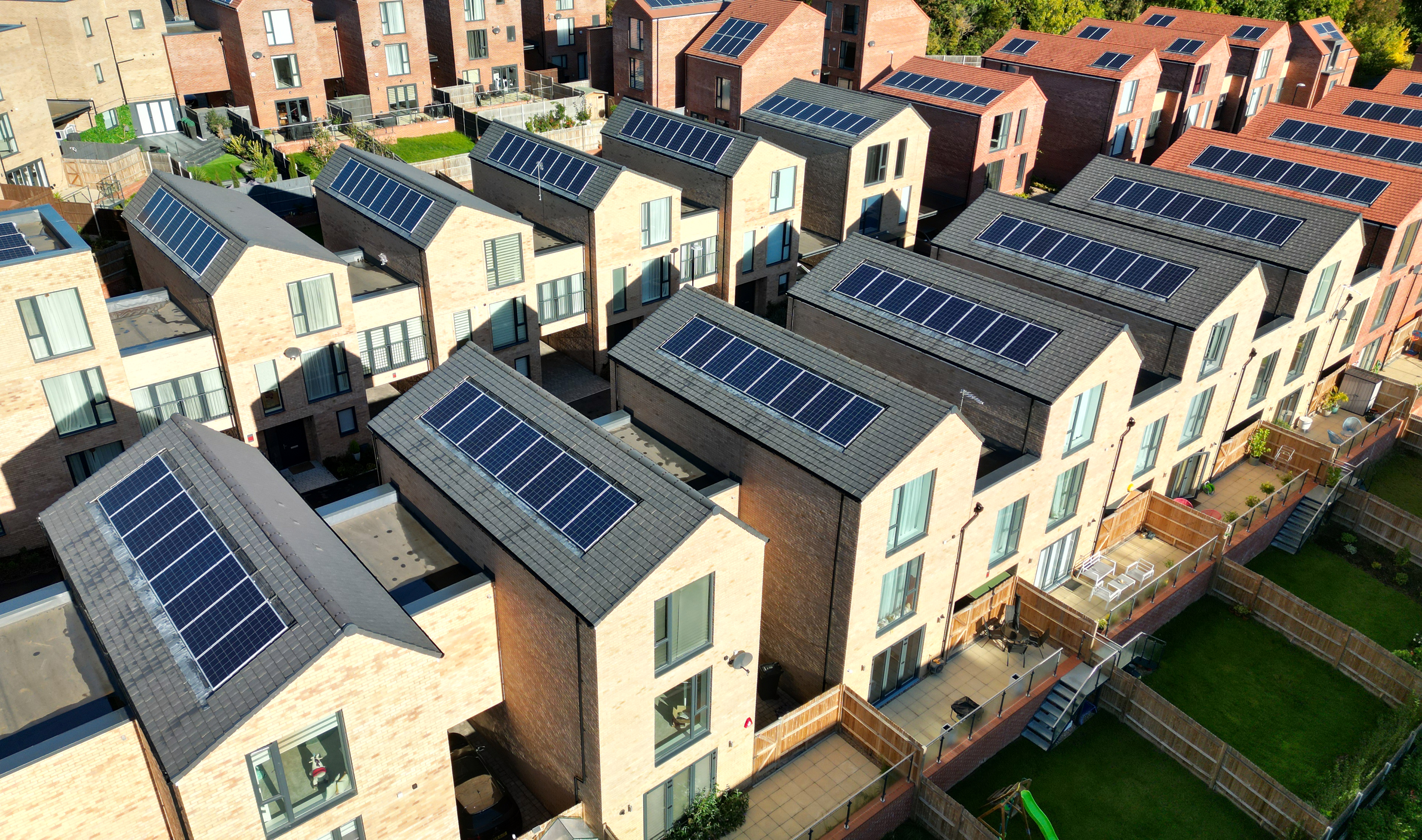 New build homes with solar